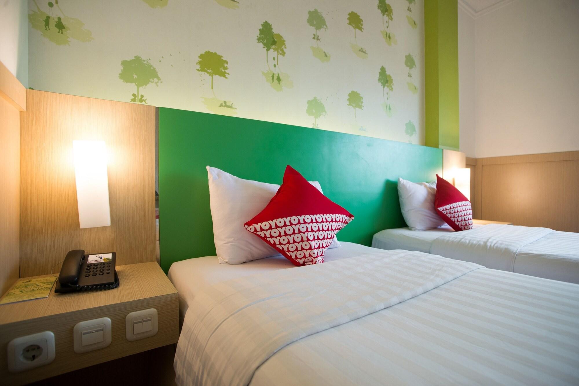 Royal Park Hotel Samarinda Exterior photo